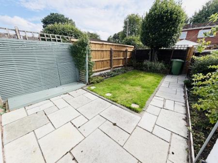 3 bedroom Terraced House to let in Stretton Road, Shirley, Solihull, B90