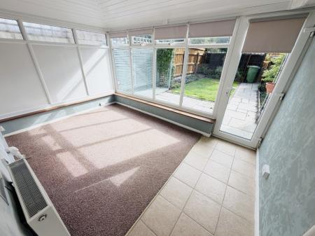 3 bedroom Terraced House to let in Stretton Road, Shirley, Solihull, B90