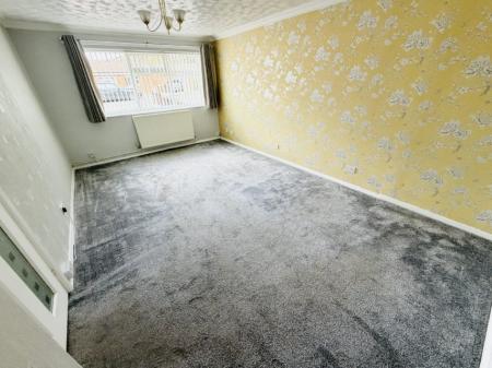 3 bedroom Terraced House to let in Stretton Road, Shirley, Solihull, B90
