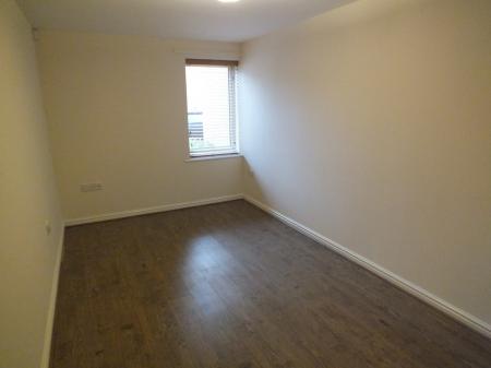 2 bedroom Flat to let in Masons Close, Olton, Solihull, B92