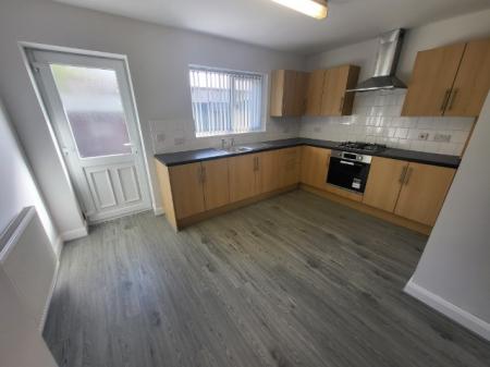 3 bedroom Terraced House to let in Shipway Road, Birmingham, B25
