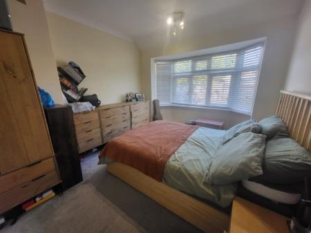 3 bedroom Semi-detached house to let in Acheson Road, Shirley, Solihull, B90
