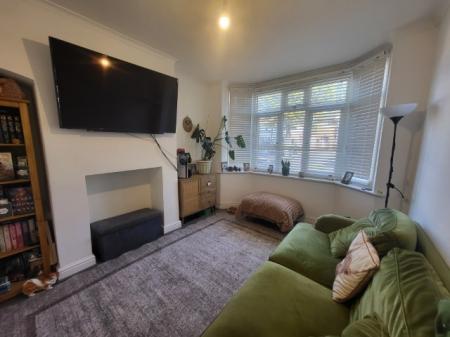 3 bedroom Semi-detached house to let in Acheson Road, Shirley, Solihull, B90