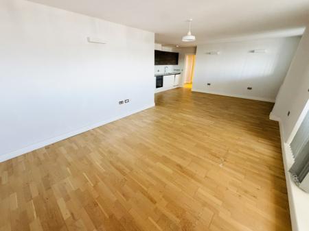 2 bedroom Apartment to let in Union Road, Solihull, B91