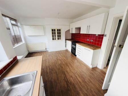 3 bedroom Semi-detached house for sale in Woolacombe Lodge Road, Selly Oak, Birmingham, B29