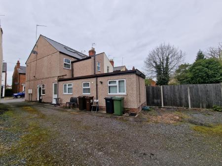 3 bedroom Flat for sale in Aldersley Road, Tettenhall, WV6