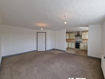 2 bedroom Flat for sale in Bewick Court, The Holloway, Compton, Wolverhampton, WV6