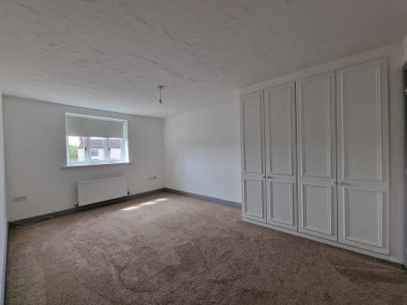2 bedroom Flat for sale in Bewick Court, The Holloway, Compton, Wolverhampton, WV6