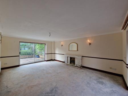 4 bedroom Detached house for sale in Keepers Lane, Codsall, WV8