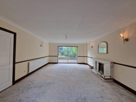 4 bedroom Detached house for sale in Keepers Lane, Codsall, WV8