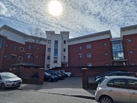 1 bedroom Ground floor flat to let in Albion Street, Wolverhampton, WV1