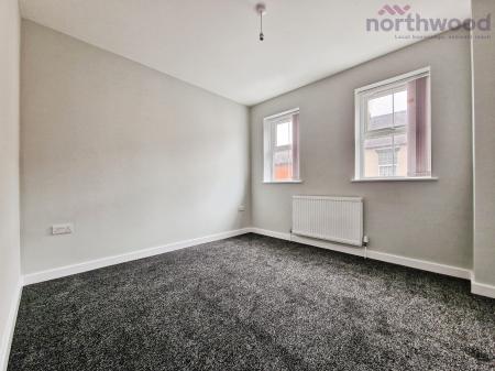 4 bedroom Semi-detached house to let in Haden Hill, Compton, Wolverhampton, WV3