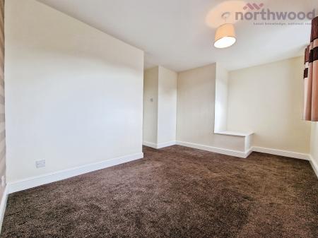 3 bedroom Link detached house to let in St. Andrews Drive, Perton, WV6