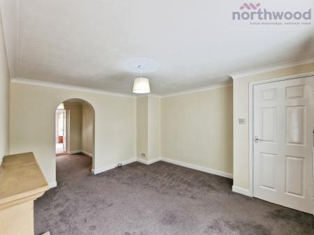 3 bedroom Link detached house to let in St. Andrews Drive, Perton, WV6