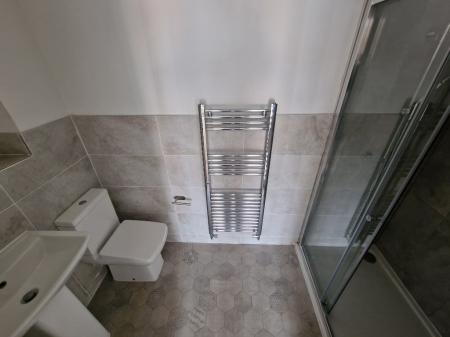 3 bedroom Town house to let in Amina Gardens, Bradmore, Wolverhampton, WV3