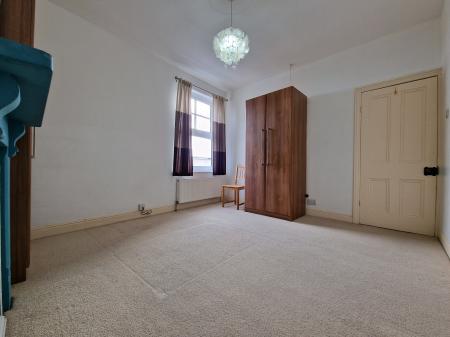 3 bedroom Terraced House to let in Aldersley Road, Wolverhampton, WV6