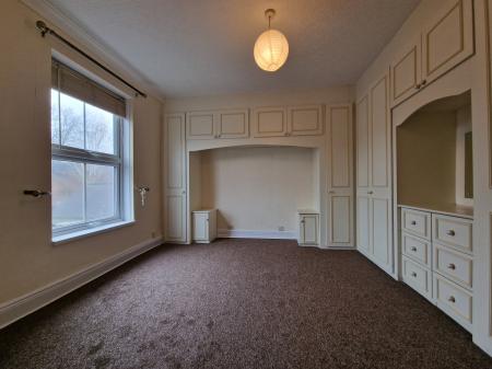 3 bedroom Terraced House to let in Limes Road, Tettenhall, WV6