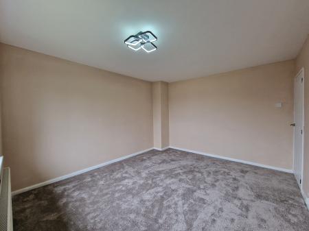 3 bedroom Semi-detached house to let in School Road, Tettenhall Wood, Wolverhampton, WV6