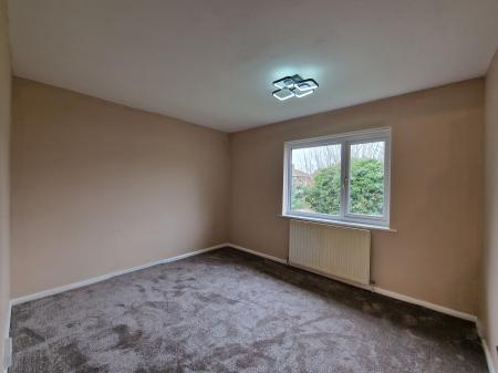 3 bedroom Semi-detached house to let in School Road, Tettenhall Wood, Wolverhampton, WV6