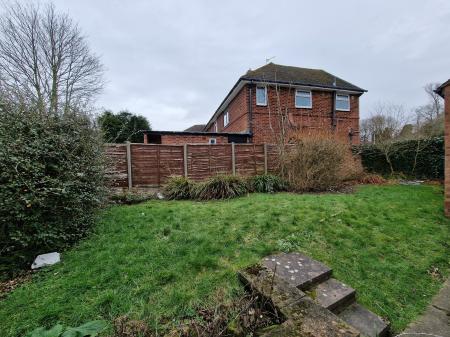 3 bedroom Semi-detached house to let in School Road, Tettenhall Wood, Wolverhampton, WV6