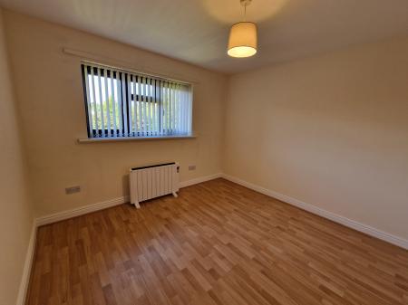 2 bedroom Apartment to let in Bilbrook Court, Bilbrook Road, Bilbrook, WV8
