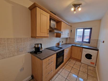 2 bedroom Apartment to let in Bilbrook Court, Bilbrook Road, Bilbrook, WV8