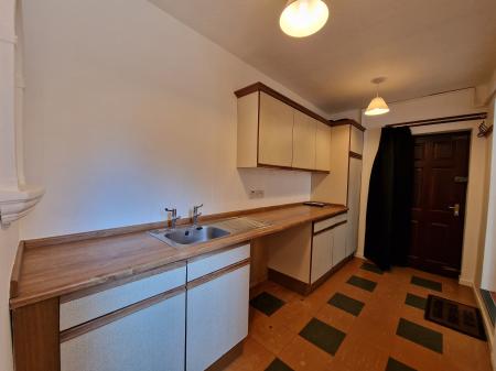 2 bedroom Semi-detached house for sale in Pool Hall Road, Castlecroft, Wolverhampton, WV3