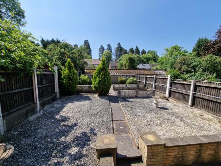 2 bedroom Semi-detached house for sale in Pool Hall Road, Castlecroft, Wolverhampton, WV3