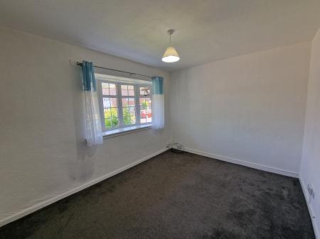 2 bedroom Semi-detached house for sale in Pool Hall Road, Castlecroft, Wolverhampton, WV3