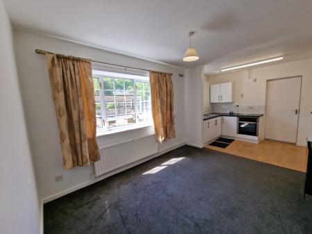 2 bedroom Semi-detached house for sale in Pool Hall Road, Castlecroft, Wolverhampton, WV3
