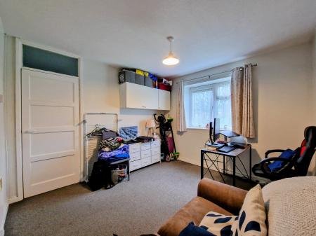 2 bedroom Flat for sale in Warstones Gardens, Wolverhampton, WV4