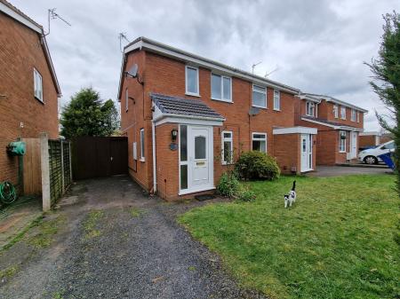 Levington Close, Perton, WV6