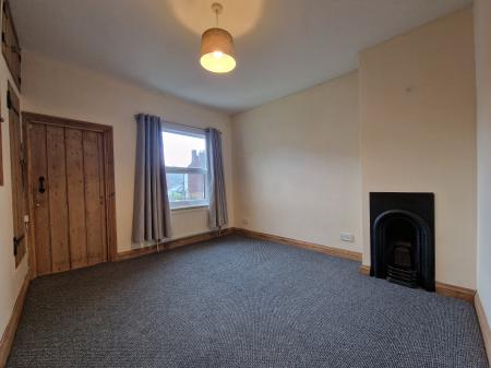 2 bedroom End of terrace house to let in Limes Road, Tettenhall, WV6