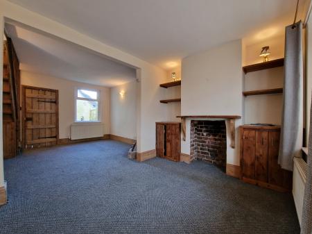 2 bedroom End of terrace house to let in Limes Road, Tettenhall, WV6