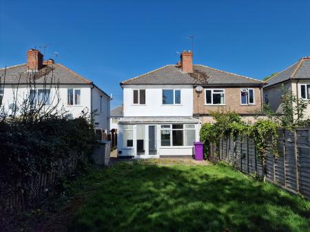 3 bedroom Semi-detached house to let in The Crescent, Tettenhall Wood, Wolverhampton, WV6