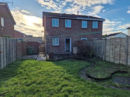 2 bedroom Semi-detached house to let in Canterbury Drive, Perton, WV6