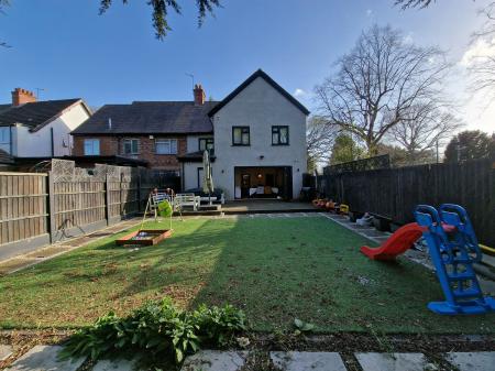 5 bedroom Semi-detached house for sale in Park Road East, Wolverhampton, WV1