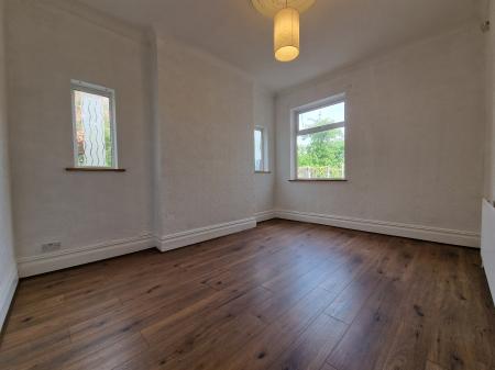 3 bedroom Semi-detached house to let in Bushbury Road, Wolverhampton, WV10