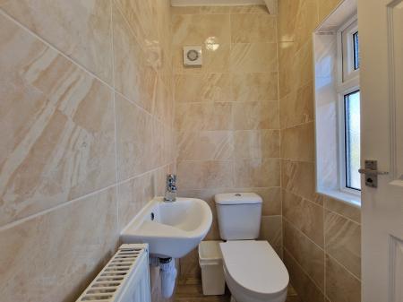 3 bedroom Semi-detached house to let in Davenport Road, Tettenhall, WV6