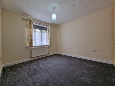 1 bedroom Flat to let in Bewick Court, The Holloway, Wolverhampton, WV6