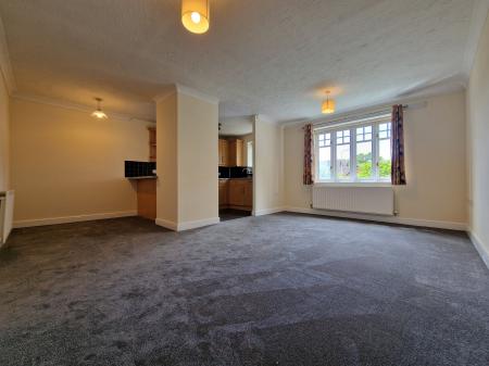 1 bedroom Flat to let in Bewick Court, The Holloway, Wolverhampton, WV6
