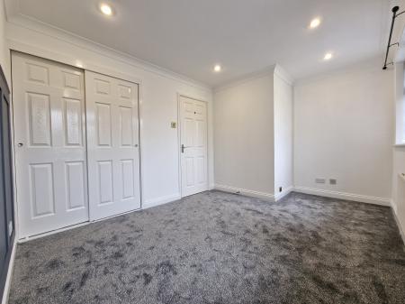 2 bedroom Semi-detached house to let in Paxton Avenue, Perton, WV6