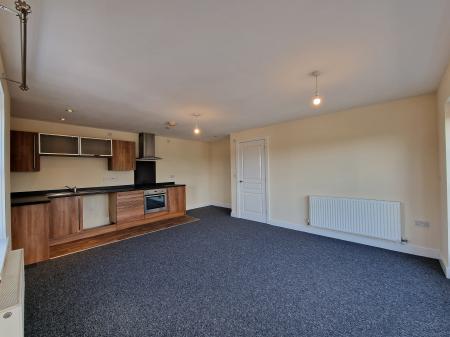 1 bedroom Flat to let in 124P Merridale House, Compton Road, Wolverhampton, WV3