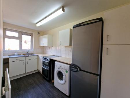 1 bedroom Flat to let in Hunter Street, Wolverhampton, WV6