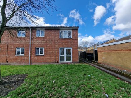 1 bedroom Flat to let in Hunter Street, Wolverhampton, WV6