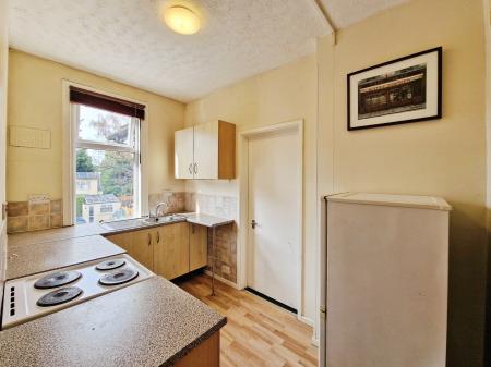 1 bedroom Flat to let in Park Avenue, Wolverhampton, WV1
