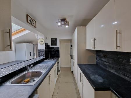 3 bedroom Terraced House to let in Powell Street, Wolverhampton, WV10