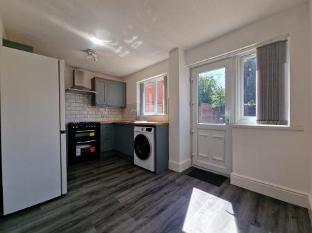 2 bedroom Terraced House to let in Gleneagles Road, Walsall, WS3