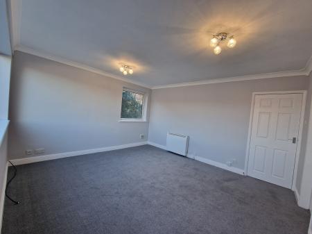 1 bedroom Flat to let in The Cedars, Tettenhall Road, Wolverhampton, WV6