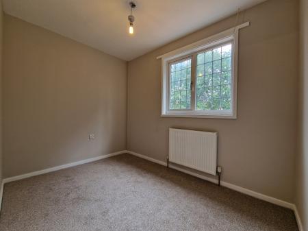 3 bedroom Terraced House to let in Kingsclere Walk, Merry Hill, Wolverhampton, WV4